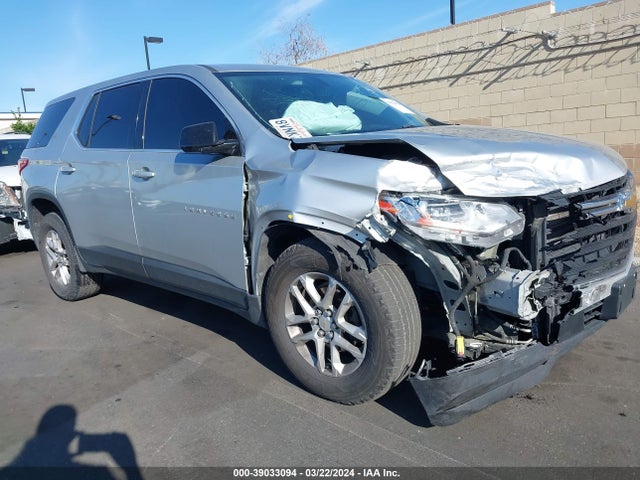 Chevrolet Traverse Ls 2018 1GNEVFKW7JJ187042 Image 6