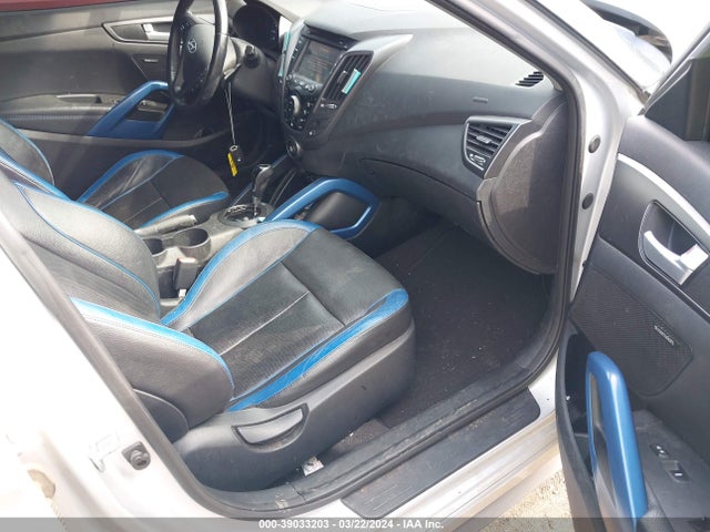 2014 Hyundai Veloster Turbo W/blue მანქანა იყიდება აუქციონზე, vin: KMHTC6AE6EU206873, აუქციონის ნომერი: 39033203
