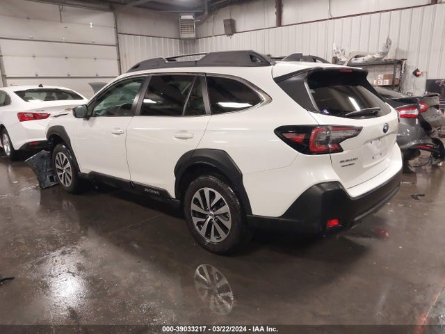 Subaru Outback Premium 2023 4S4BTAFC3P3213942 Image 3