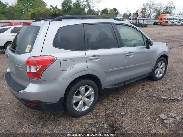 Subaru Forester 2.5i Premium 2015 JF2SJAGC9FH800545 Image 4