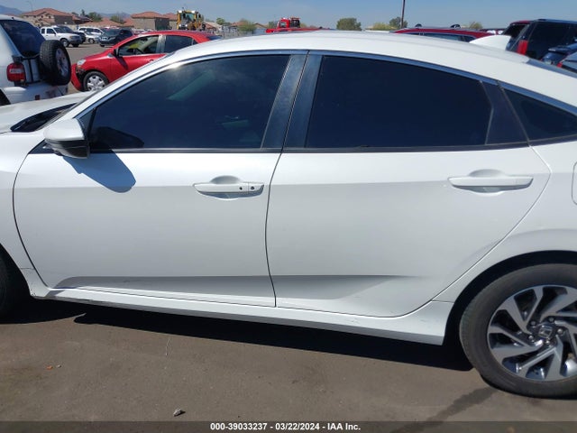 Honda CIVIC EX 2018 19XFC2F73JE022309 Image 14