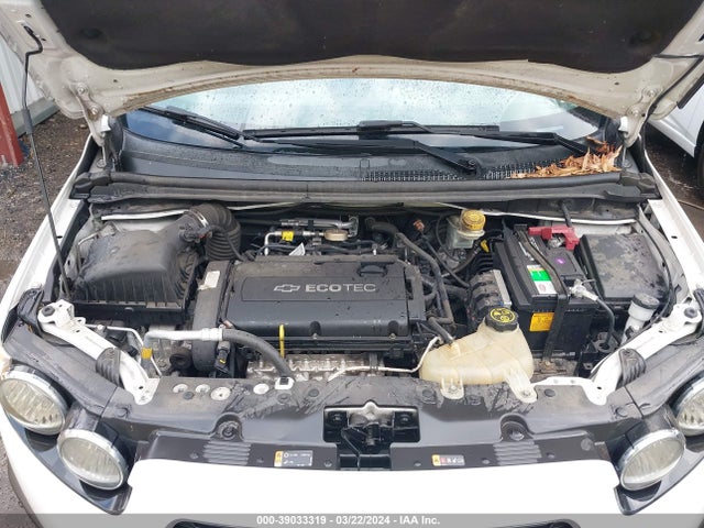 Chevrolet Sonic Ls Auto 2014 1G1JA6SH2E4226881 Image 10