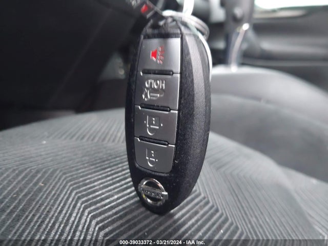 Nissan ROGUE SV 2015 5N1AT2MT7FC819909 Image 11