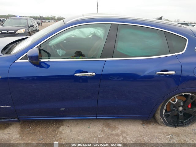 ZN661XUL5JX270353 Maserati Levante Granlusso