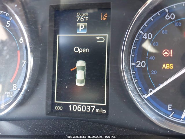 Toyota COROLLA SE 2017 5YFBURHE5HP684014 Image 7
