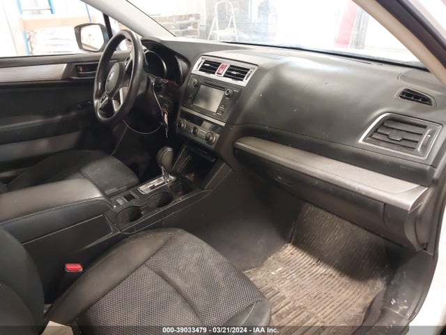 Subaru Outback 2.5i 2017 4S4BSAAC6H3369727 Image 5
