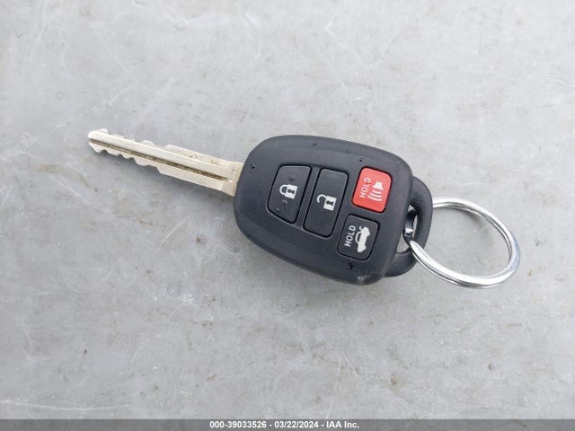Toyota Corolla Le Eco 2014 5YFBPRHEXEP013117 Image 11