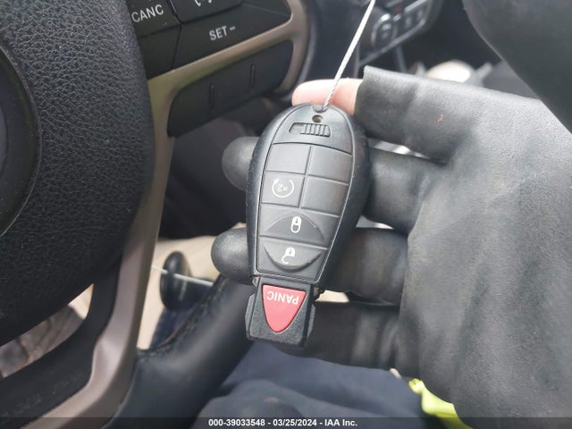 Jeep Cherokee Latitude 2015 1C4PJLCB7FW766520 Image 11