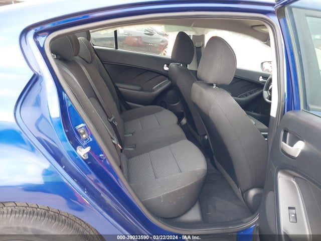 KIA FORTE LX 2017 3KPFK4A71HE152234 Image 8