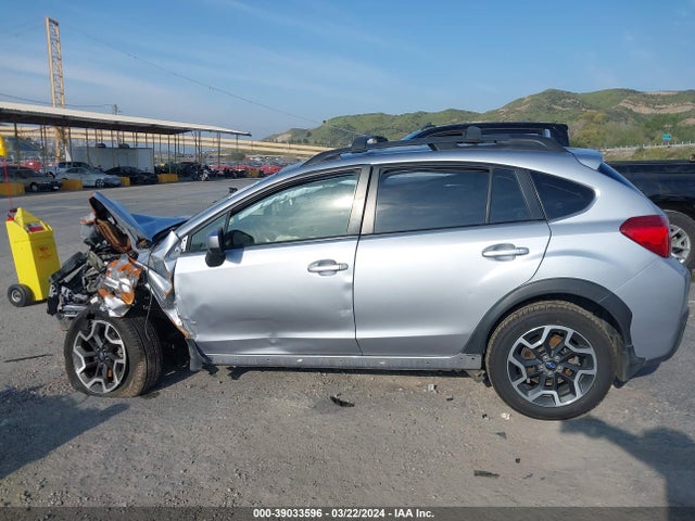 Subaru Crosstrek 2.0i Premium 2017 JF2GPADC3HH251355 Image 13