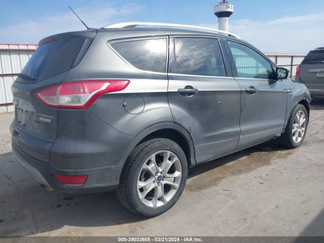 1FMCU0J94FUA26810 Ford Escape Titanium