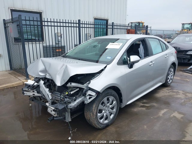 Toyota COROLLA LE 2020 5YFEPRAE3LP128002 Image 2