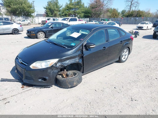 Ford FOCUS SE 2014 1FADP3F29EL265051 Image 2