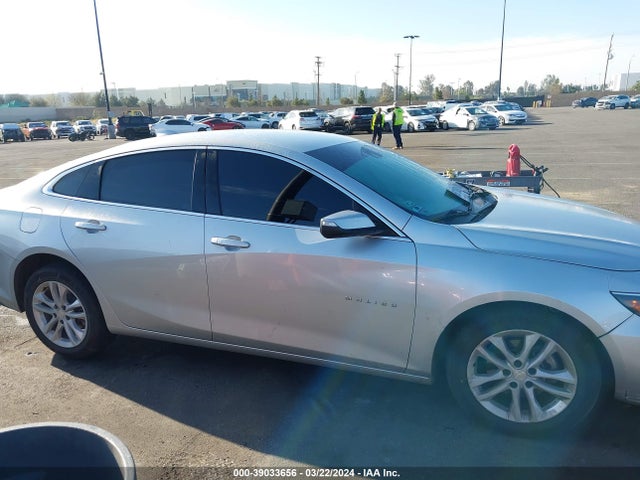 Chevrolet MALIBU LT 2018 1G1ZD5ST0JF136720 Image 13