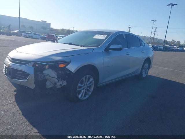 Chevrolet MALIBU LT 2018 1G1ZD5ST0JF136720 Image 2