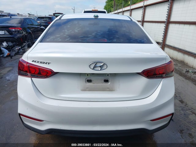 Hyundai Accent Sel 2018 3KPC24A32JE020850 Image 15