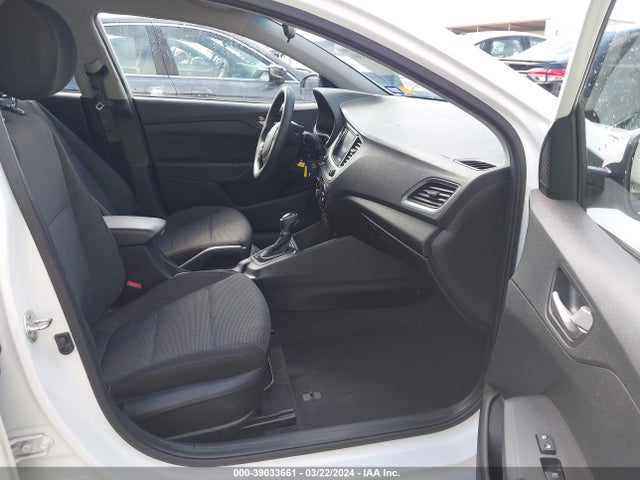 Hyundai Accent Sel 2018 3KPC24A32JE020850 Image 5