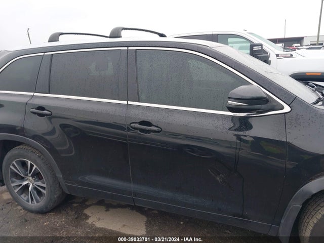 Toyota Highlander Xle V6 2016 5TDJKRFH5GS265505 Image 13