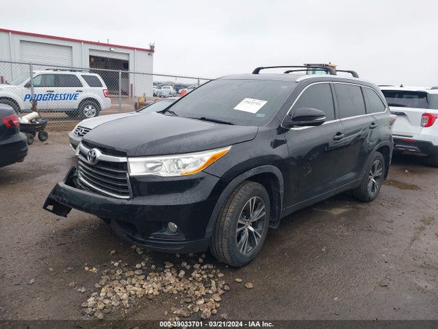 Toyota Highlander Xle V6 2016 5TDJKRFH5GS265505 Image 2