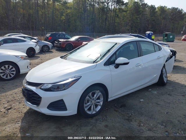 Chevrolet CRUZE LT 2019 1G1BE5SM1K7121243 Image 2