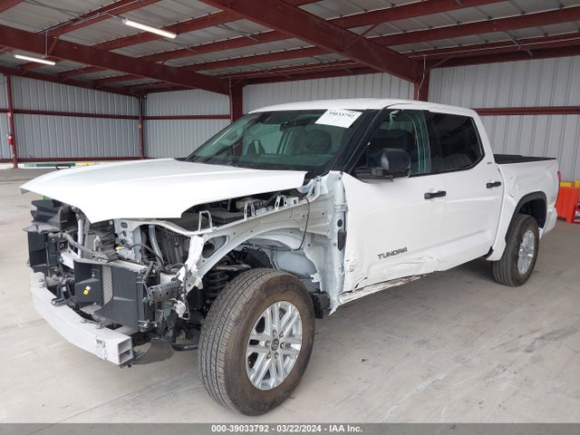 Toyota Tundra Sr5 2023 5TFLA5AB9PX021017 Image 2