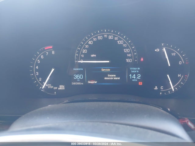 1GYKNCRSXJZ201010 Cadillac XT5 LUXURY