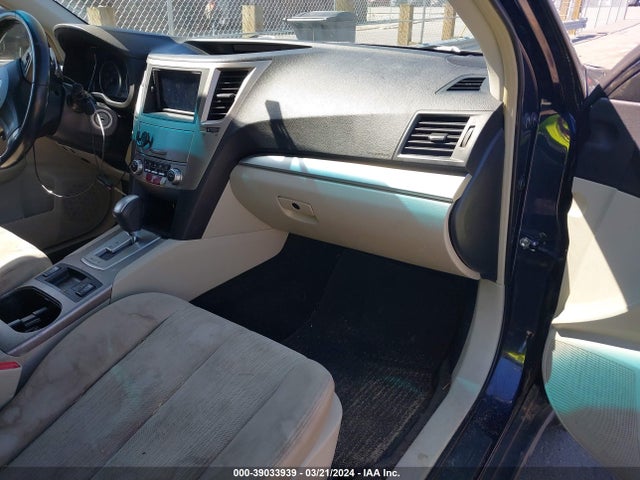 Subaru Outback 2.5i Premium 2014 4S4BRCCC5E3271031 Image 5