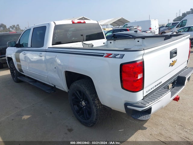 Chevrolet Silverado 1500 2lt 2018 1GCUKRECXJF245583 Image 3