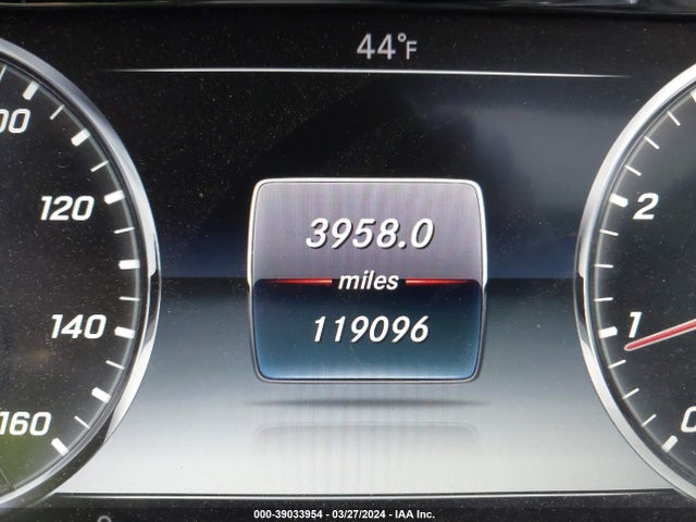 Mercedes-Benz S 550 2016 WDDUG8CB4GA254216 Image 15