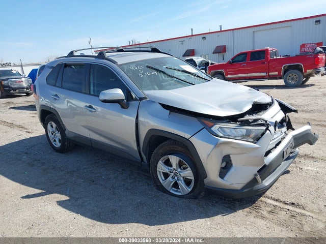 Toyota Rav4 Xle 2019 JTMW1RFV0KJ005405 Image 1