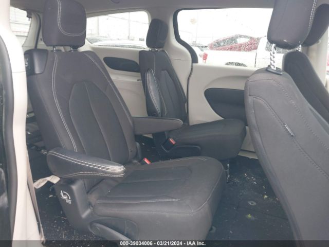 2C4RC1CG4PR511935 Chrysler Voyager Lx