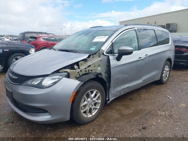 2C4RC1DG8MR551218 Chrysler Voyager Lxi
