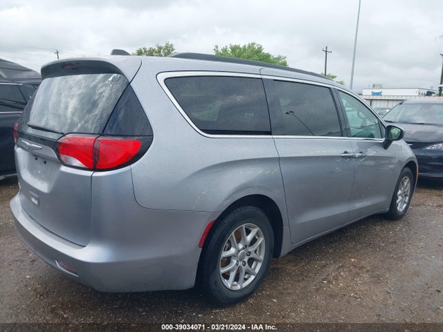 2C4RC1DG8MR551218 Chrysler Voyager Lxi