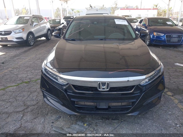 Honda ACCORD LX 2018 1HGCV1F17JA122081 Image 12
