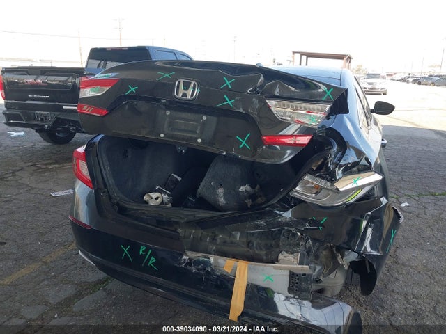 Honda ACCORD LX 2018 1HGCV1F17JA122081 Image 16
