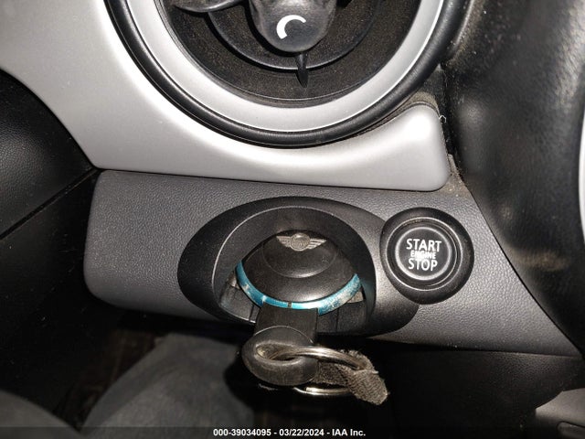 2012 MINI COOPER WMWSU3C51CT539801 Photo 10