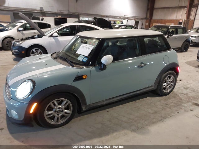 2012 MINI COOPER WMWSU3C51CT539801 Photo 1
