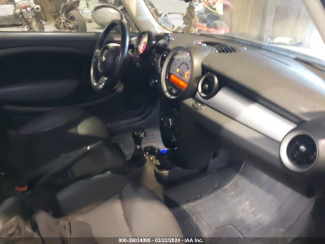 2012 MINI COOPER WMWSU3C51CT539801 Photo 4
