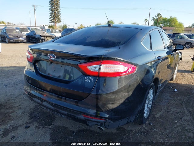 Ford FUSION S 2016 3FA6P0G70GR247737 Image 4