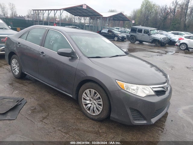 Toyota CAMRY LE 2014 4T4BF1FK7ER433175 main image