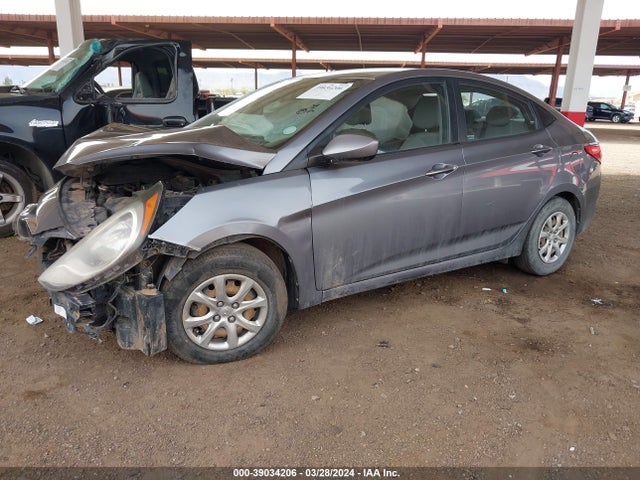 Hyundai ACCENT GLS 2014 KMHCT4AE0EU618923 Image 2