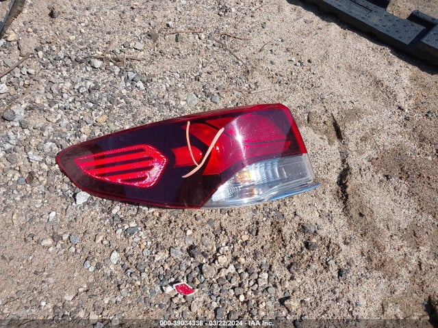 Hyundai SONATA SEL 2019 5NPE34AF0KH748373 Image 12