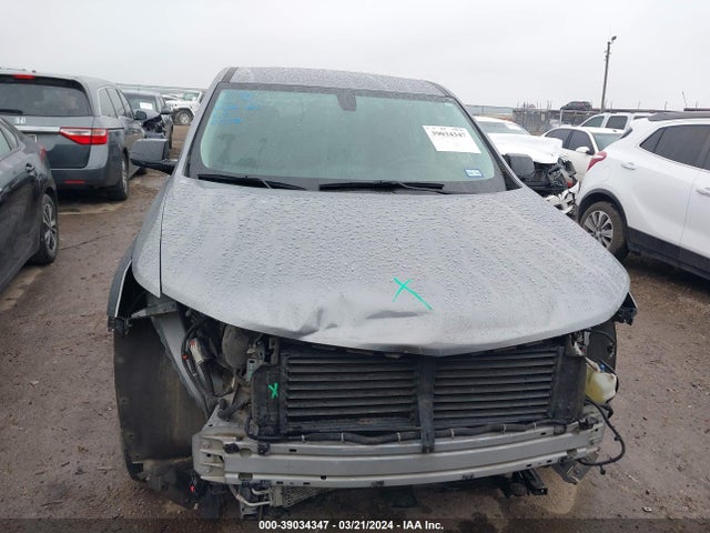 Chevrolet Traverse Ls 2018 1GNERFKW8JJ222370 Image 13