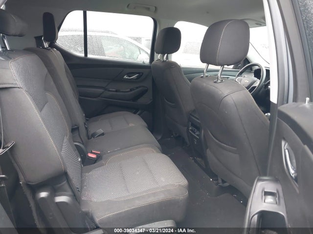 Chevrolet Traverse Ls 2018 1GNERFKW8JJ222370 Image 8