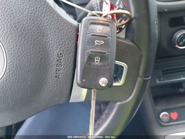 WVGAV7AX6HK047913 Volkswagen Tiguan 2.0t/2.0t S