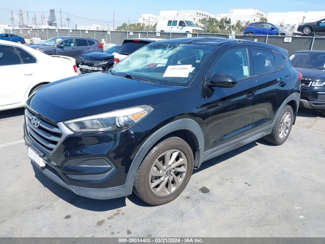Hyundai TUCSON SE 2017 KM8J23A45HU373553 Image 2