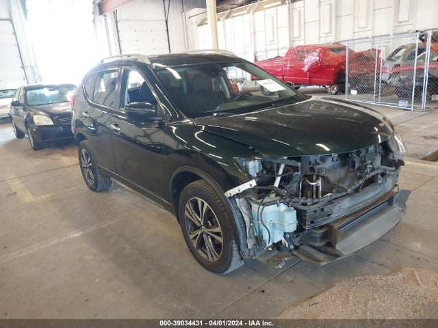 Nissan ROGUE SV 2019 5N1AT2MV8KC714954 Image 1
