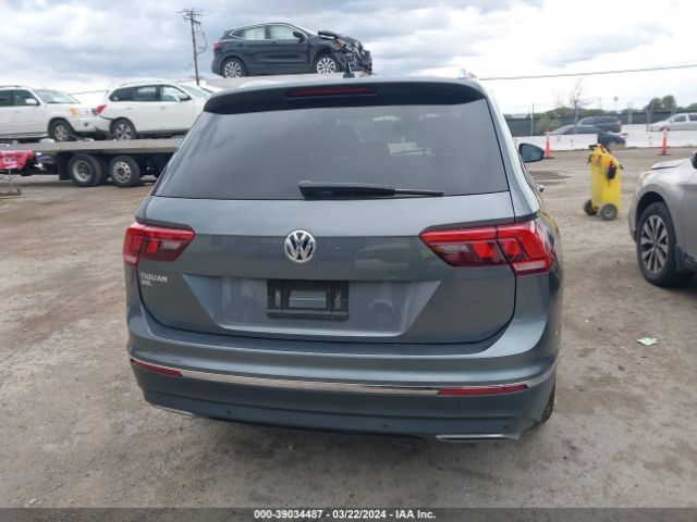 3VV3B7AX9MM085100 Volkswagen Tiguan 2.0t Se/2.0t Se R-line Black/2.0t Sel
