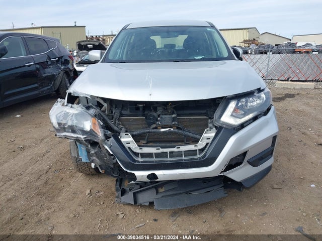 Nissan ROGUE S 2017 KNMAT2MT6HP575606 Image 12
