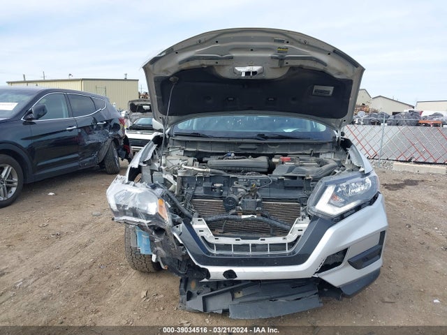 Nissan ROGUE S 2017 KNMAT2MT6HP575606 Image 6